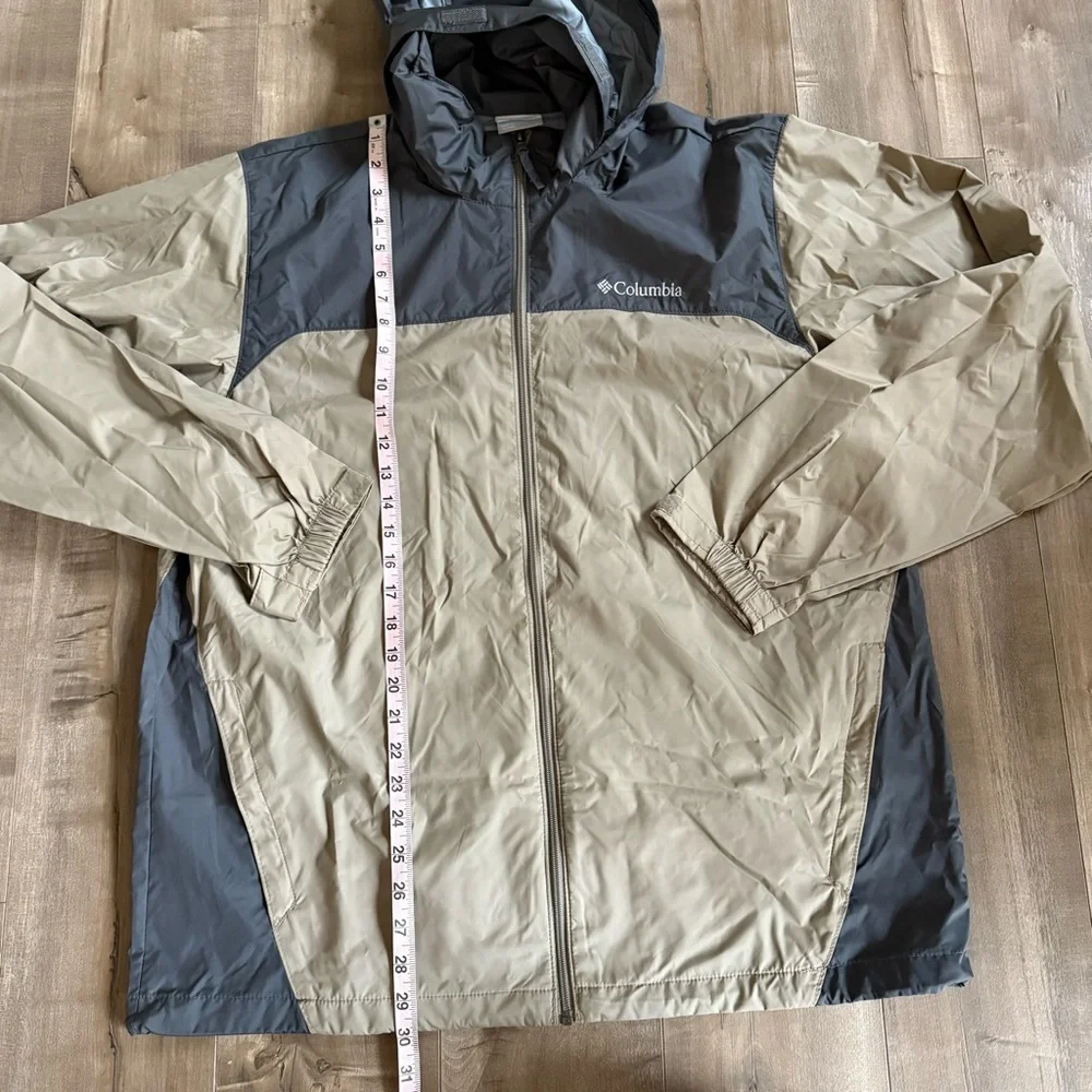 Columbia Packable Jacket Men‎ Large Tan Gray Lightweight Windbreaker Hood Coat